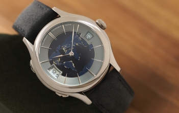 Laurent Ferrier Classic Traveller Globe Night Blue_cover