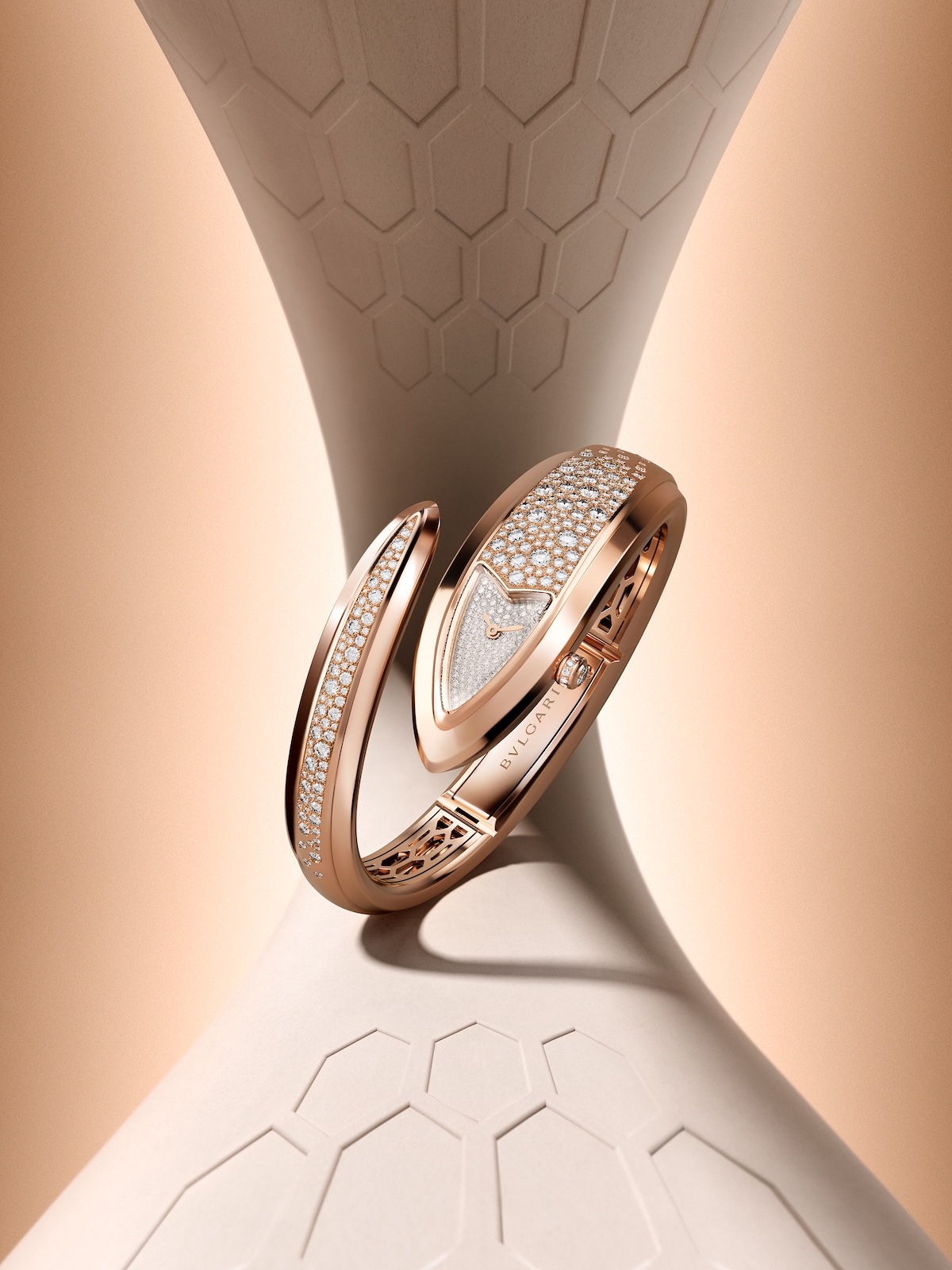 Bvlgari en Watches and Wonders 2025 - Serpenti Aeterna 01