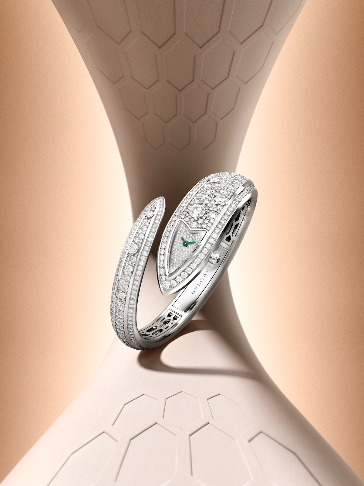 Bvlgari en Watches and Wonders 2025 - Serpenti Aeterna 02