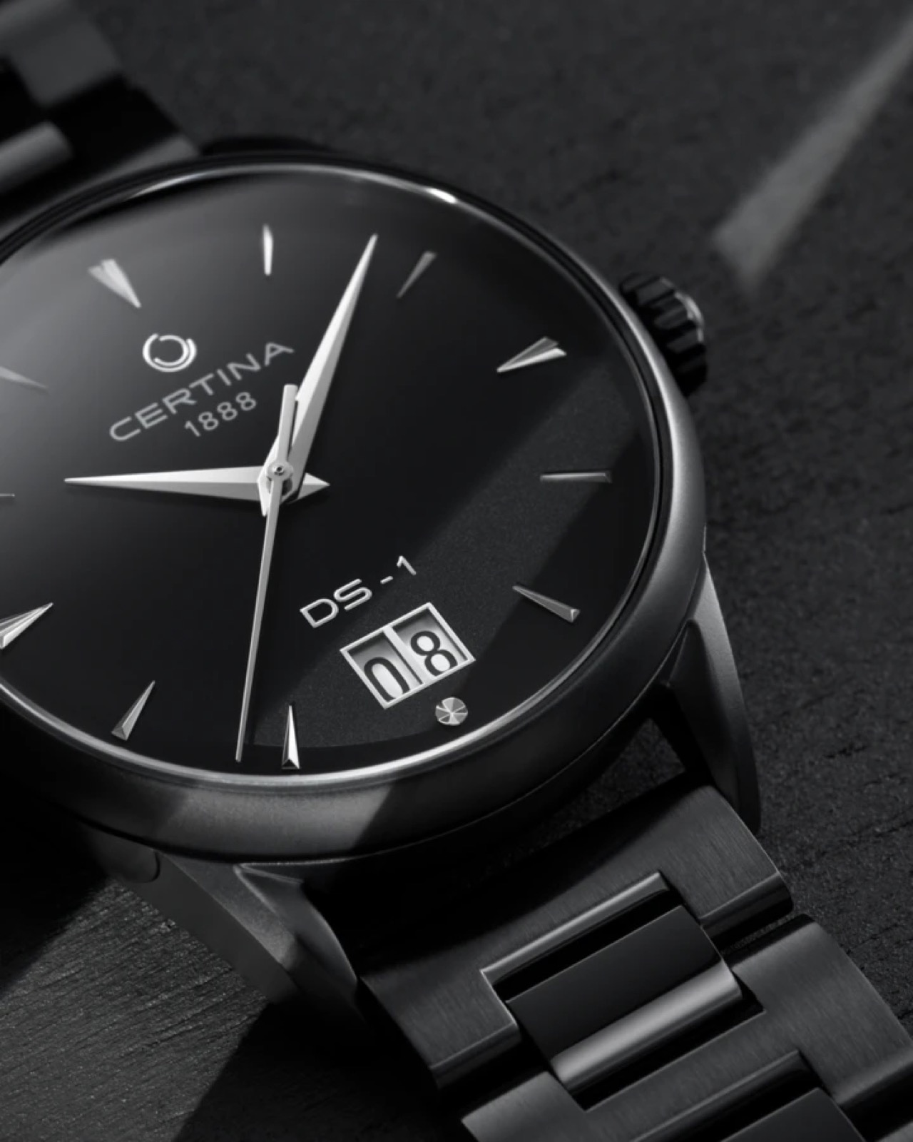 Certina DS-1 Big Date-012