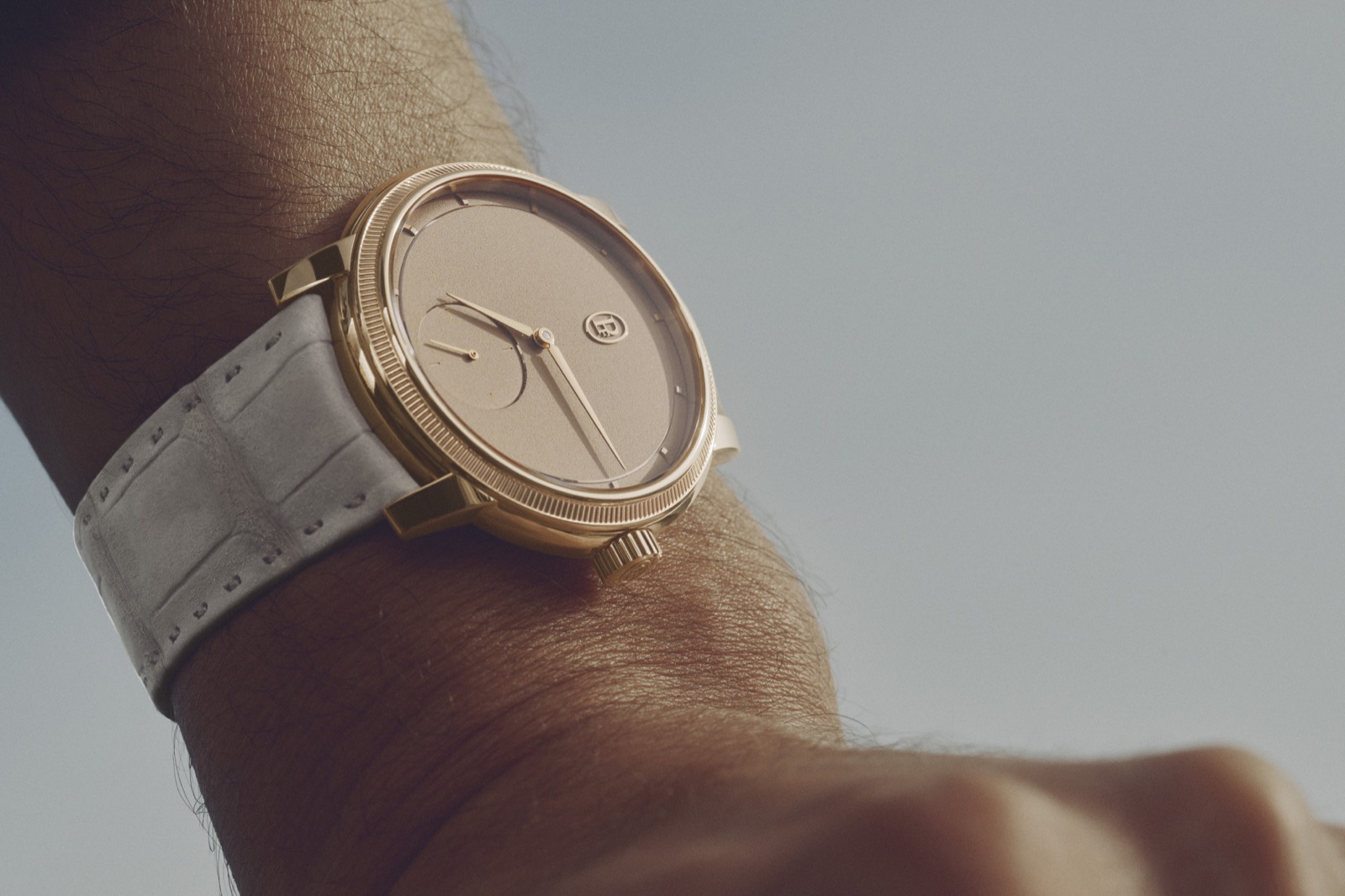 Parmigiani Fleurier Toric Petite Seconde Rose Gold Dune_02