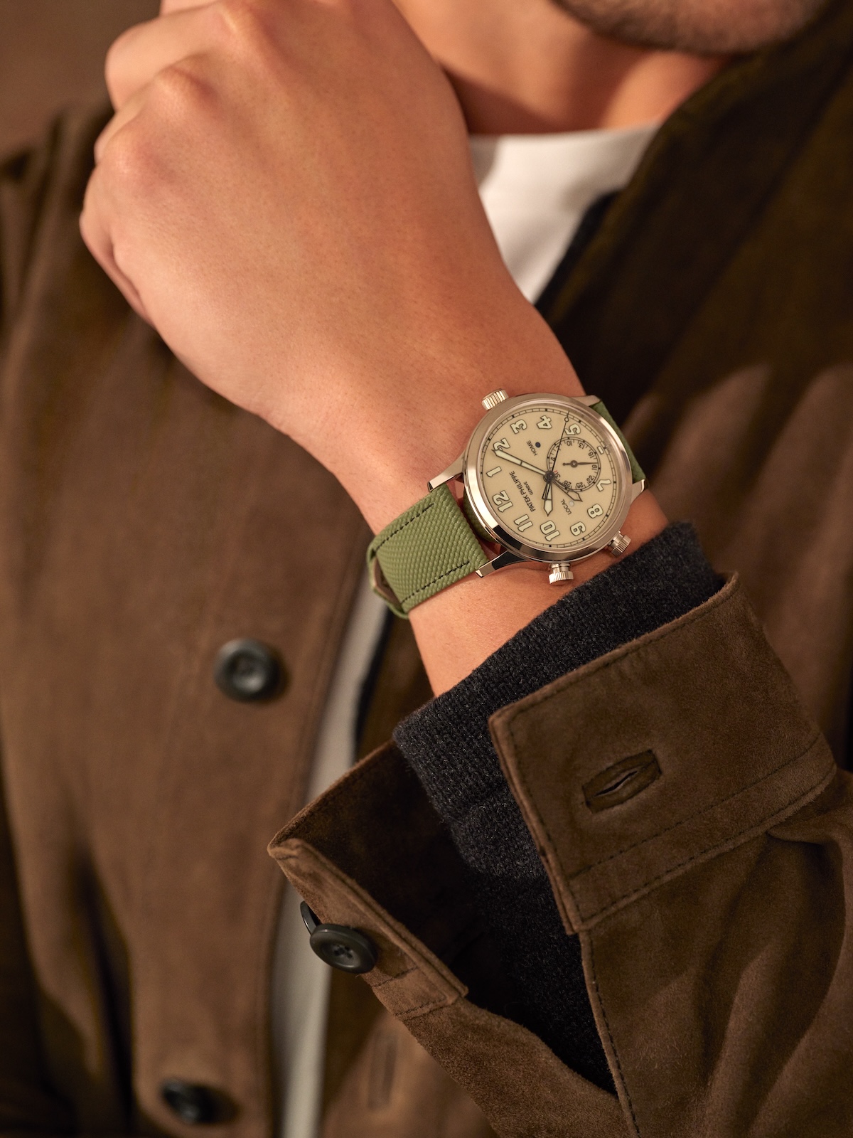 Patek Philippe Calatrava Travel Time 5524G-010 - lifestyle