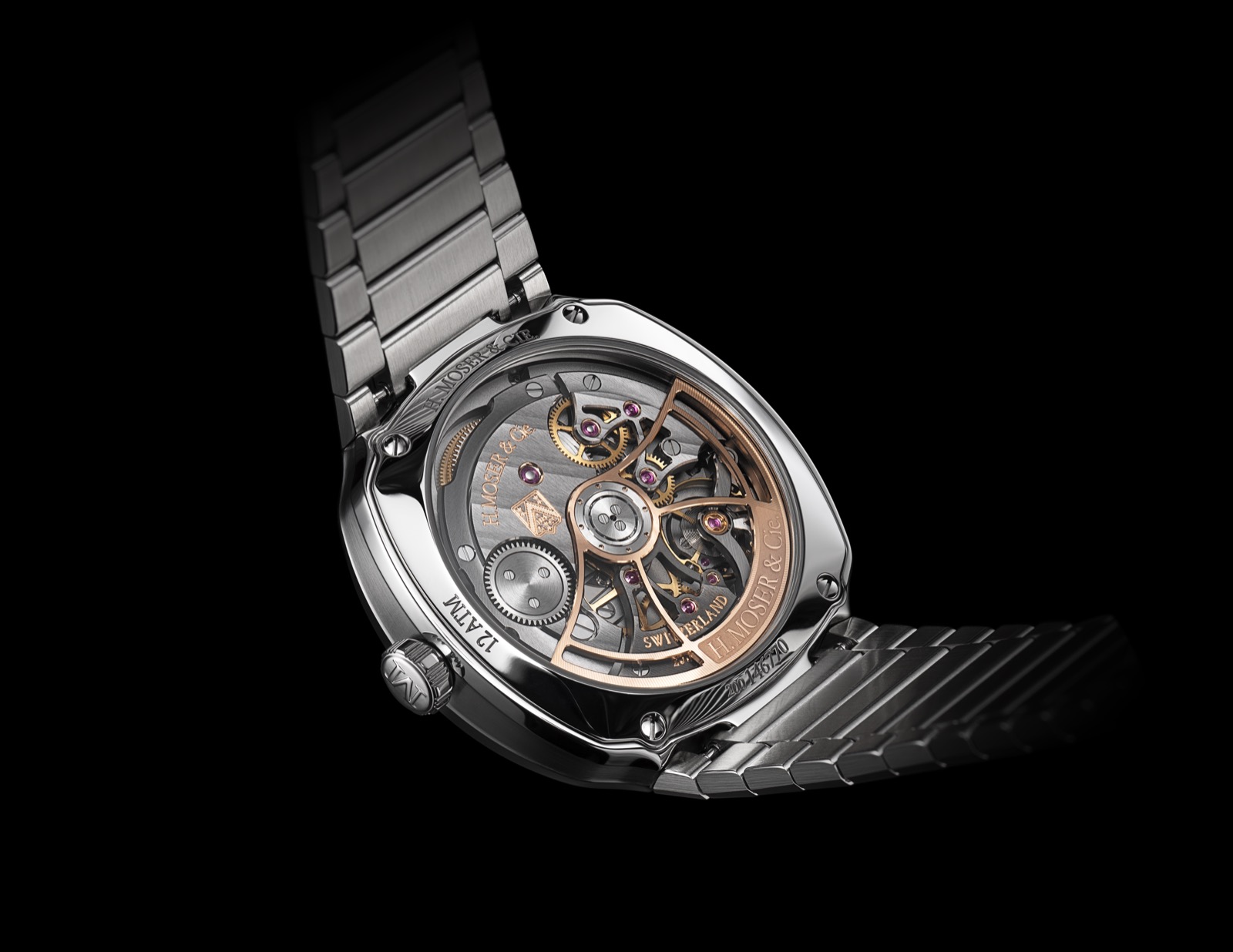 H. Moser Streamliner Perpetual Moon Concept Meteorite_01