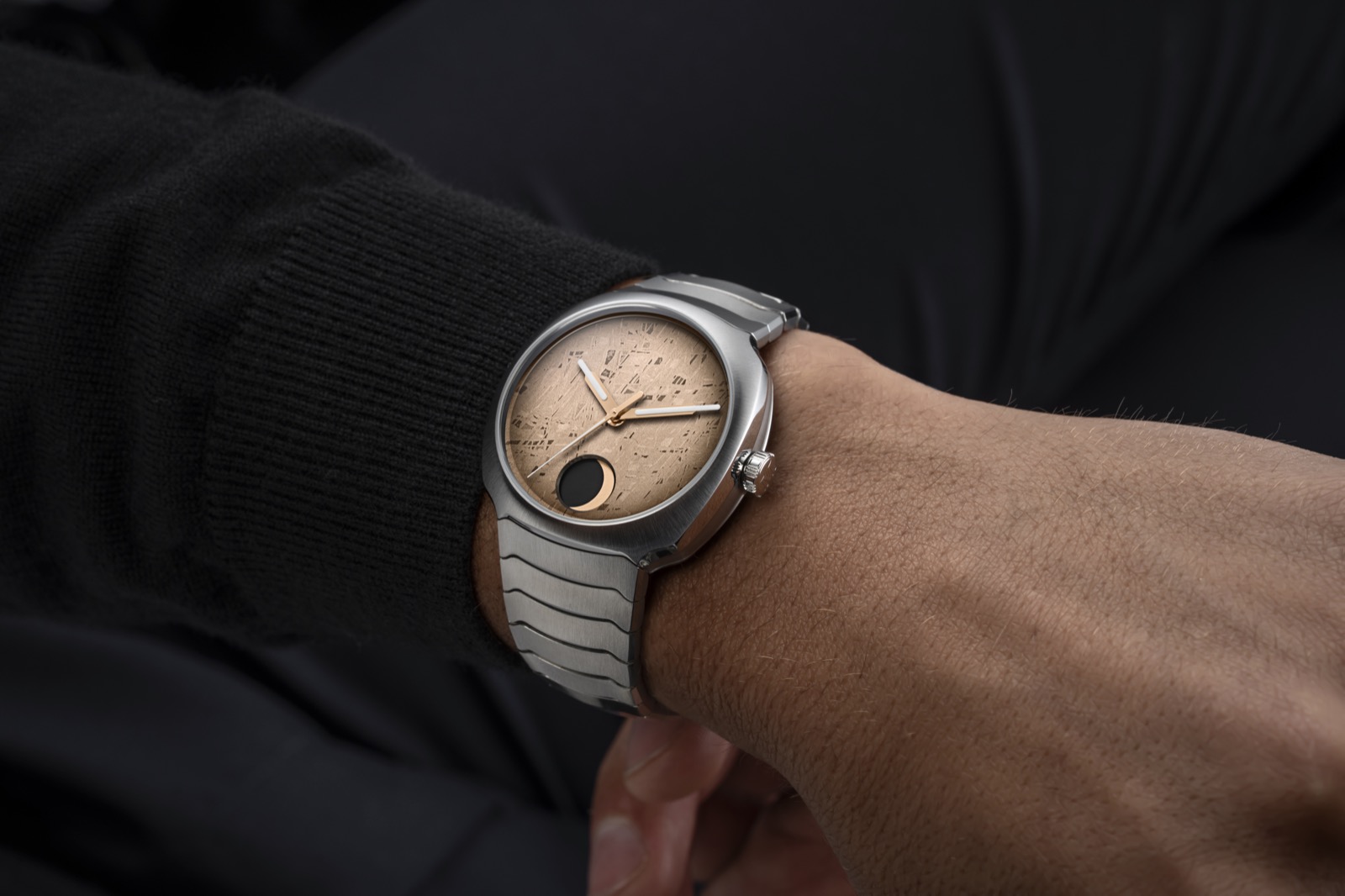 H. Moser Streamliner Perpetual Moon Concept Meteorite_05