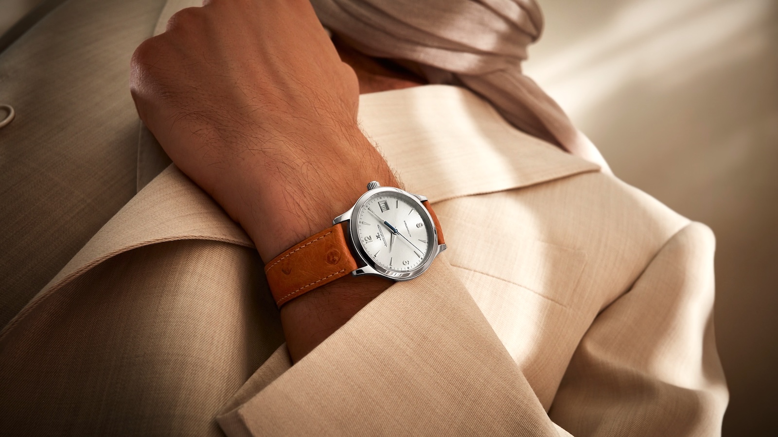 Jaeger-LeCoultre Master Control Classic - lifestyle