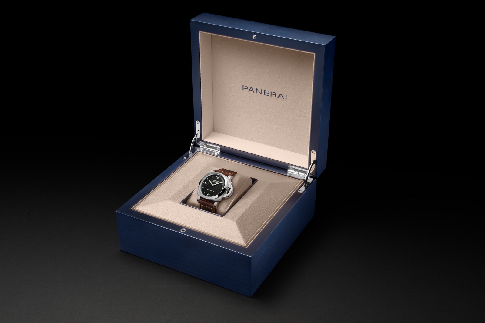 Panerai Luminor Marina PAM01759_02