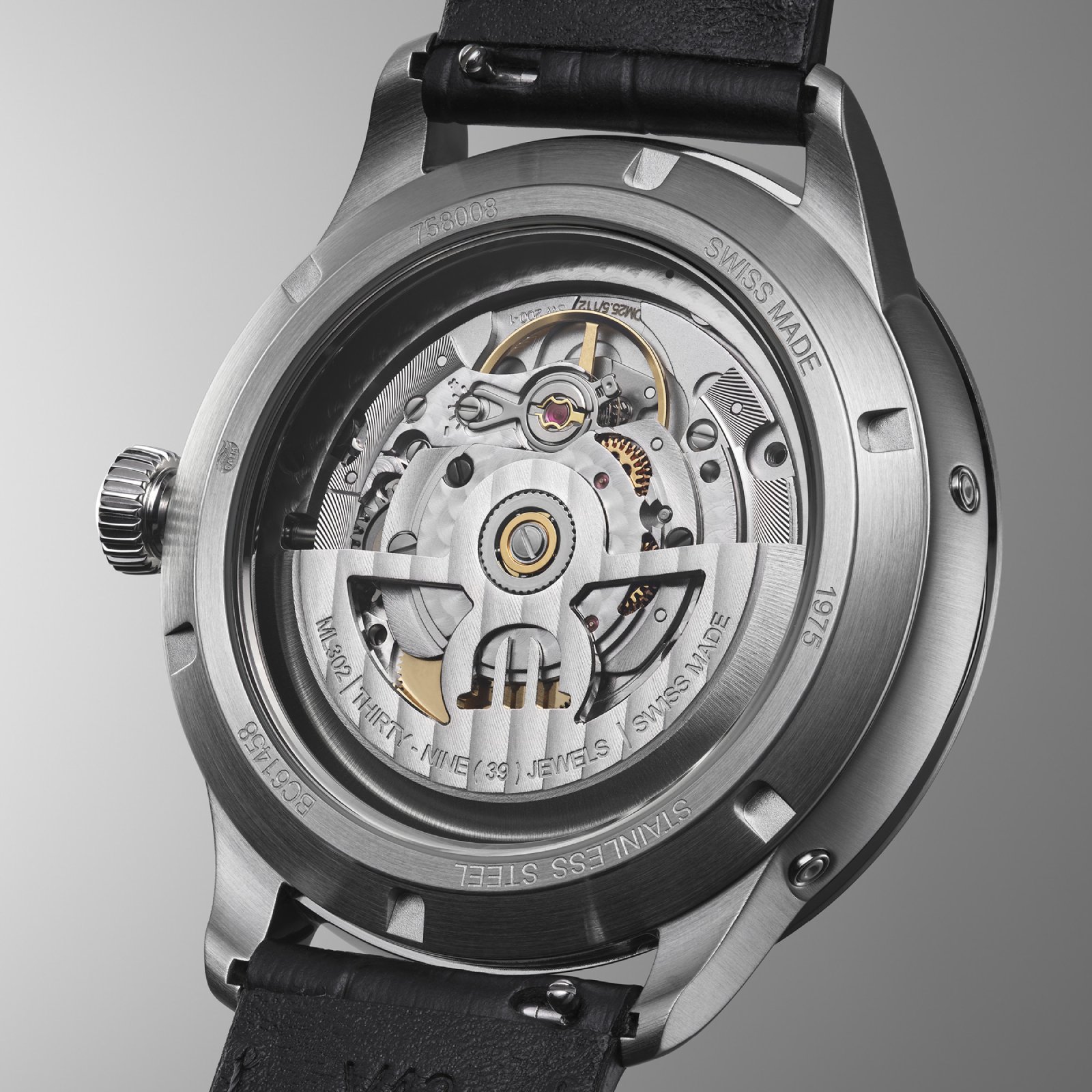 Maurice Lacroix 1975 Master Grand Date Retrograde-03