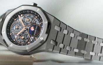 Audemars Piguet Royal Oak Perpetual Calendar Openworked_04