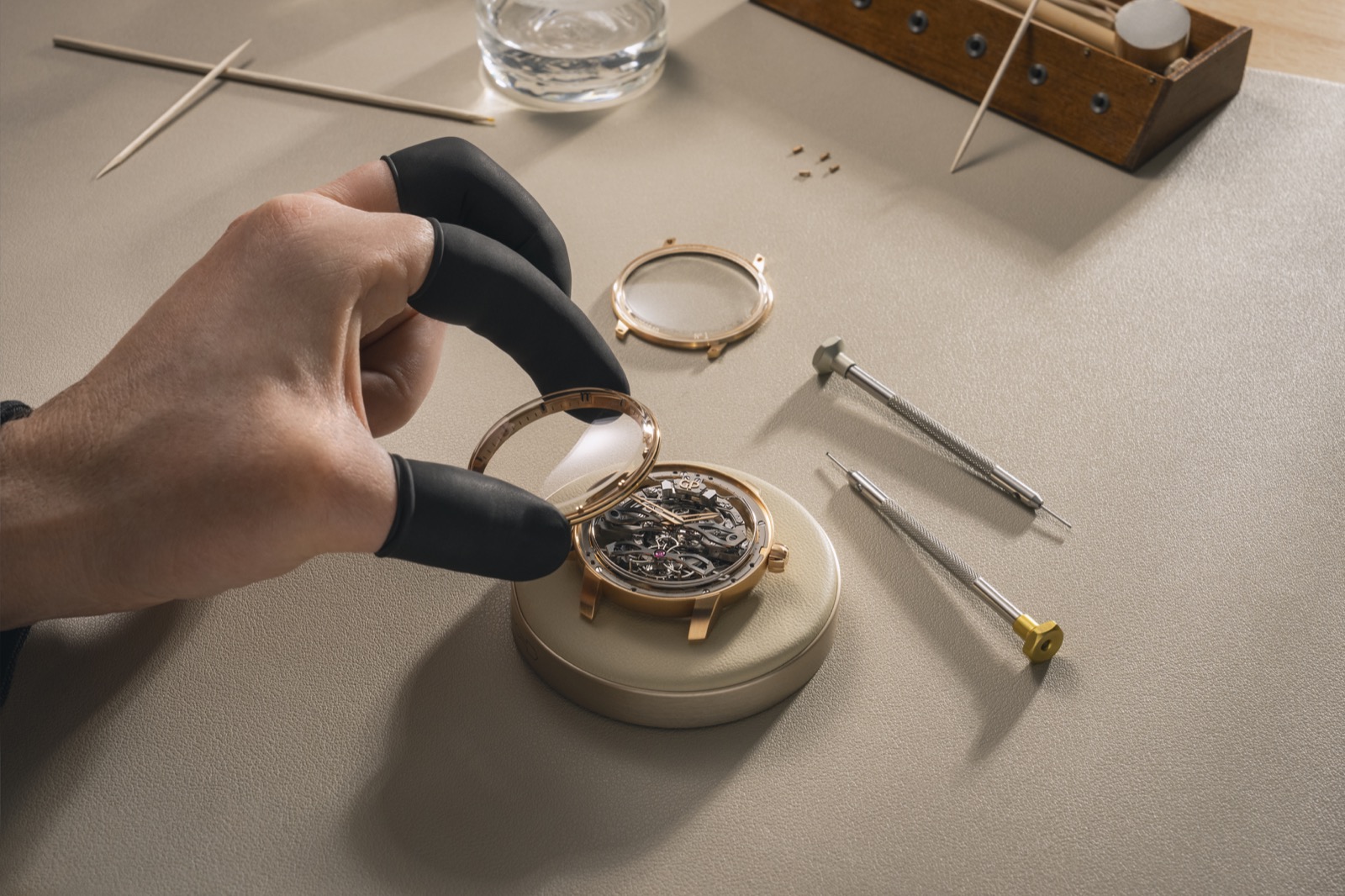 Girard-Perregaux Minute Repeater Flying Bridges-10