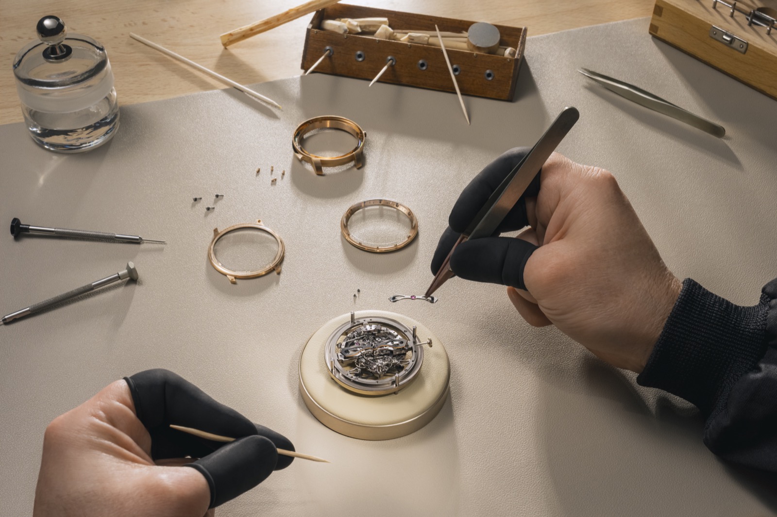 Girard-Perregaux Minute Repeater Flying Bridges-14