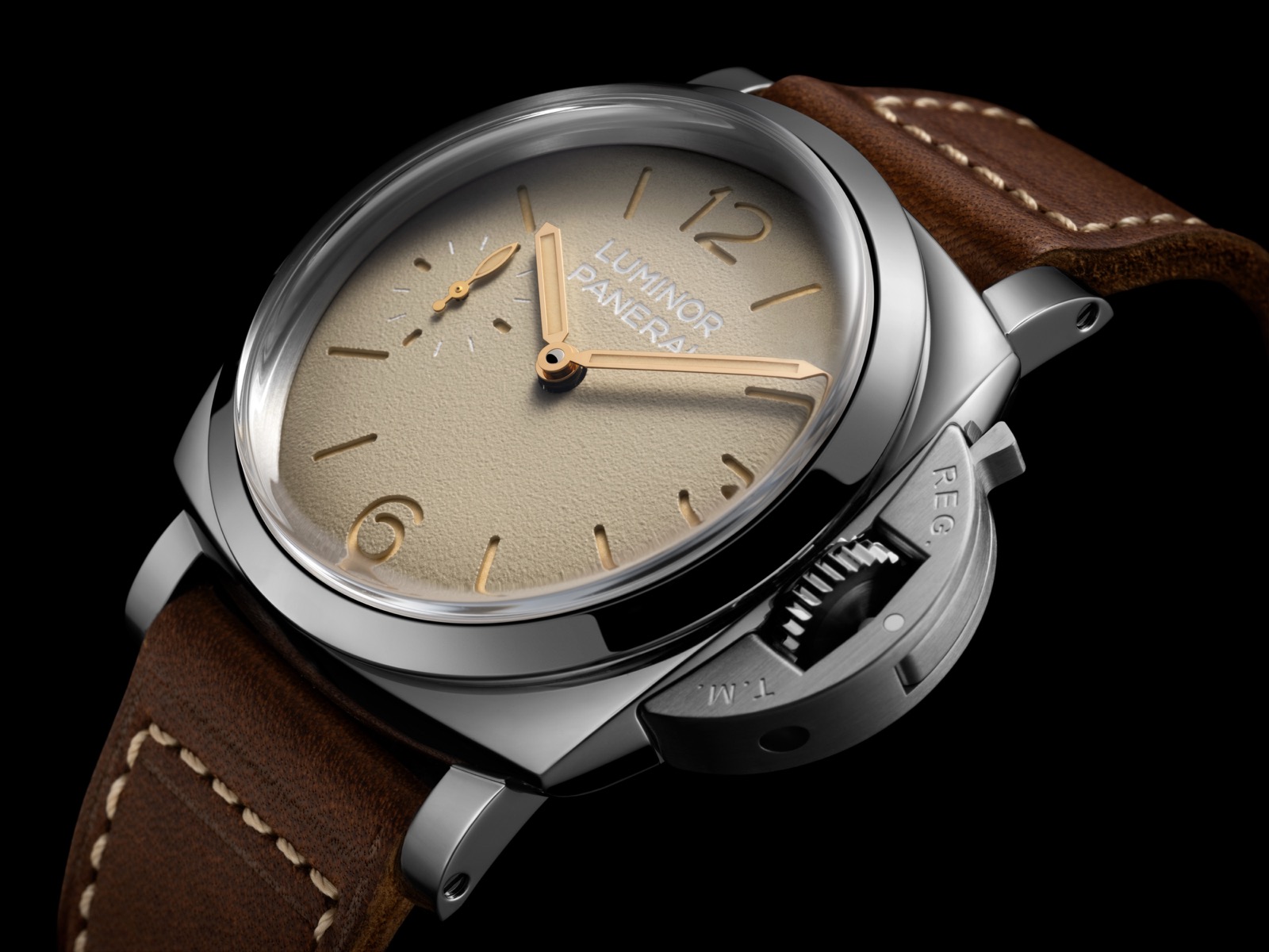 Panerai Luminor PAM01735_02
