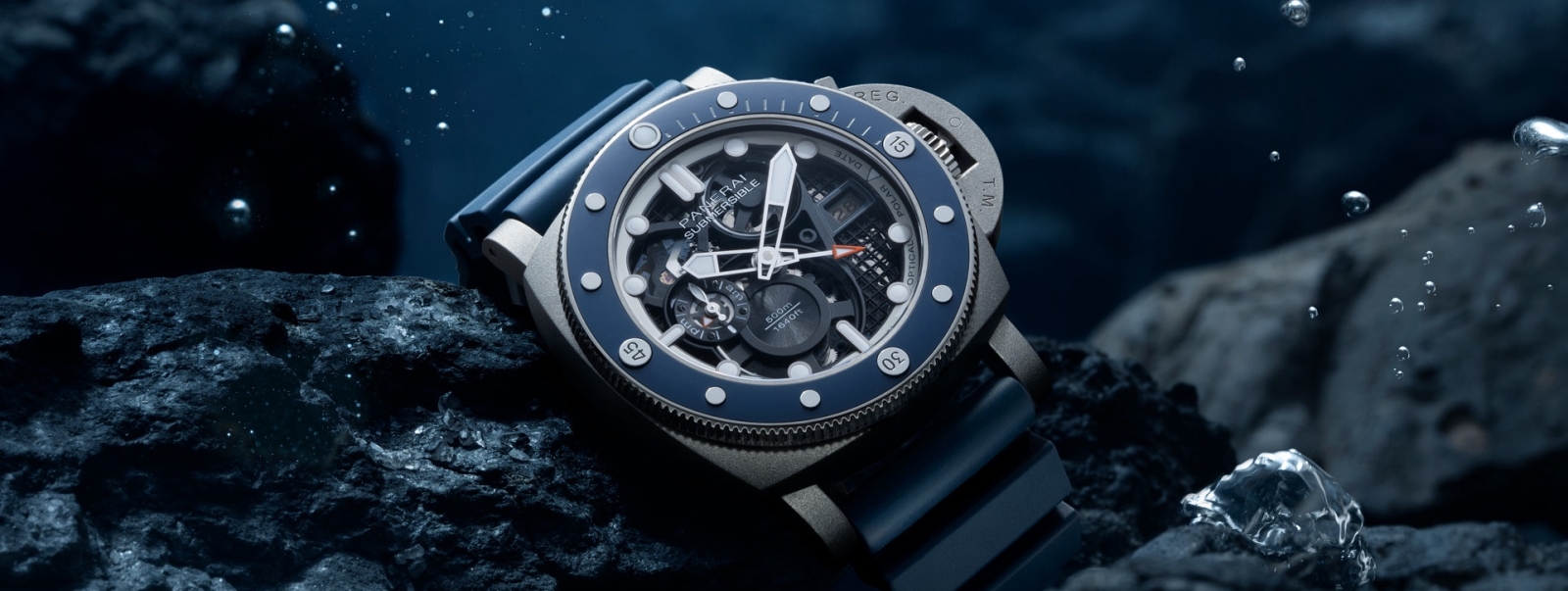 Panerai Submersible GMT PAM01495