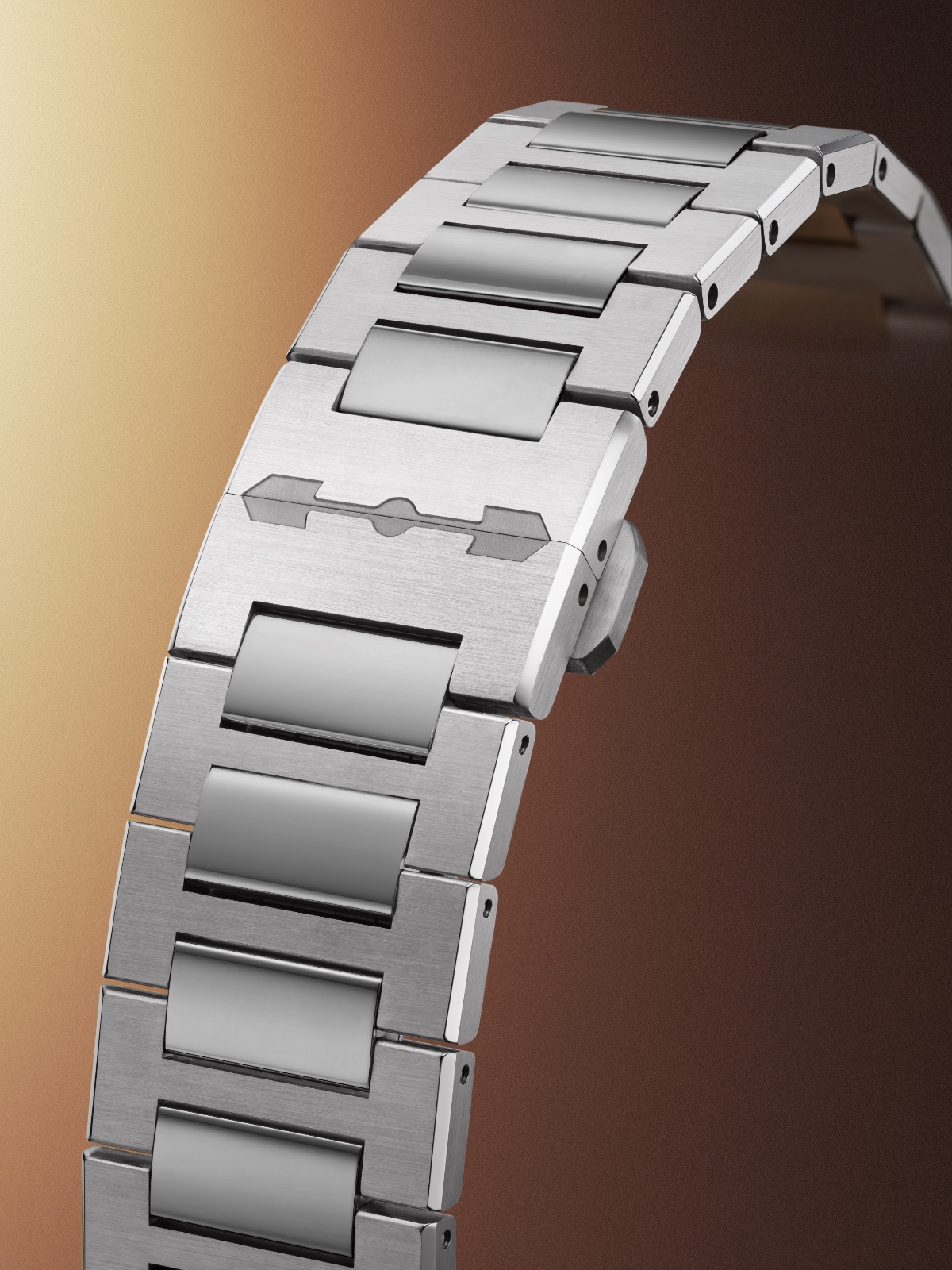 Girard-Perregaux Laureato Fifty-6