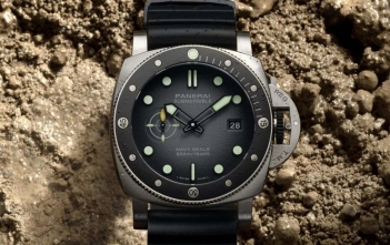 Panerai Submersible Navy SEALs PAM01738_09