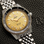 Rado Captain Cook 39 mm Golden Glow