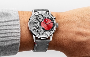 Armin Strom Mirrored Force Resonance Red - cover
